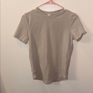 lululemon athletica Short Sleeve Tee